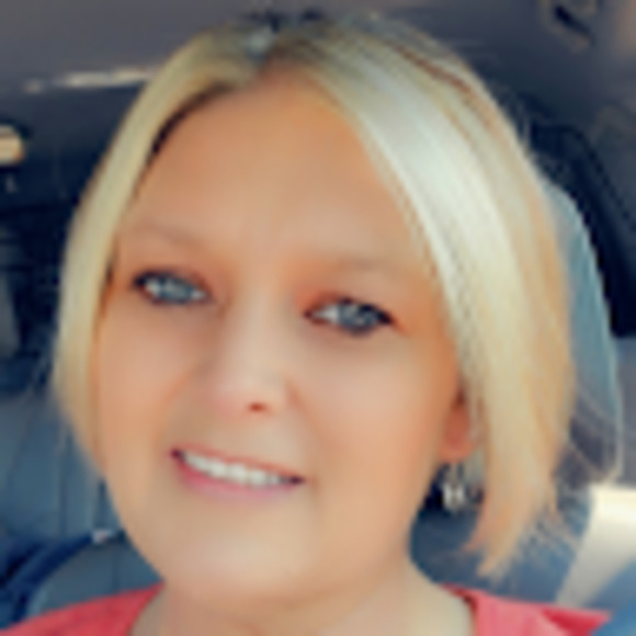 Meet your Posher, Kim - Picture 1 of 1